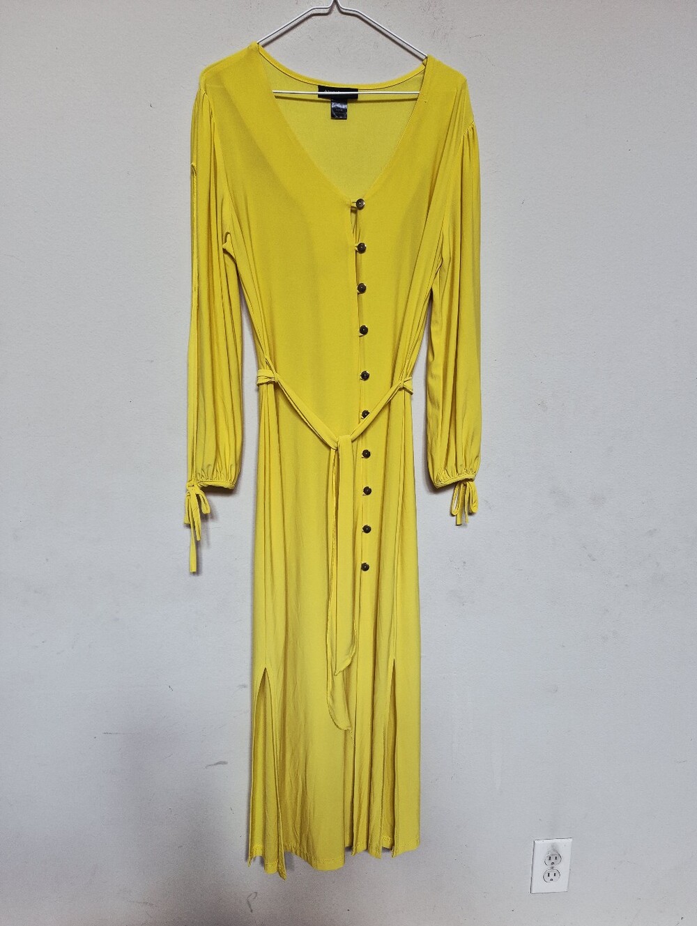 Ashley Stewart Women's Bright Yellow Button-Front Maxi Dress  Size 14/16